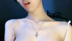 HILDA STEV Pamer Susu Montox