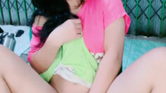 MELANI Ngocok Di Garasi