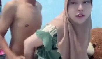 HIJAB GABUT Ngewe Sama tetangga.jpg