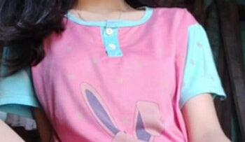 ANDINI Main DIldo Depan Pintuu.jpg