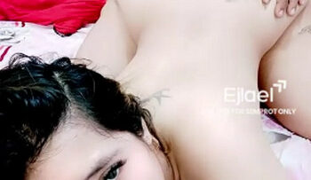 BESTARI Nungging Di Genjot Belakang.jpg