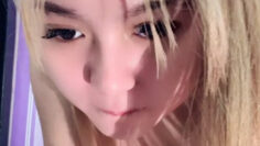 LAURAKASIH Muncrat Berkali kali.jpg