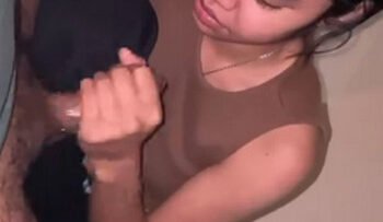 Dikocok PONAKAN Sampai Crot.jpg