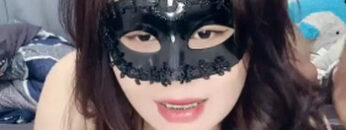 SABRINA Nungging Disodok.jpg