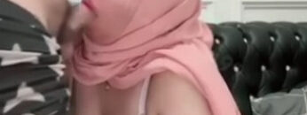TANTE Hijab VIOYINSS Rakus Kontol.jpg